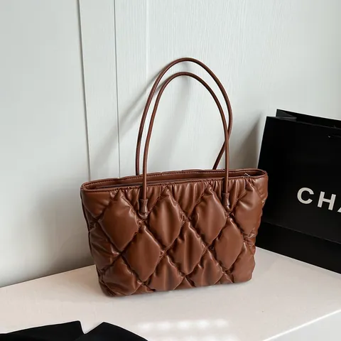 Women Quilted Puffer Tote Bag Large Capacity Underarm Shoulder Bag Vintage Soft PU Leather Solid Color Commuting Handbag