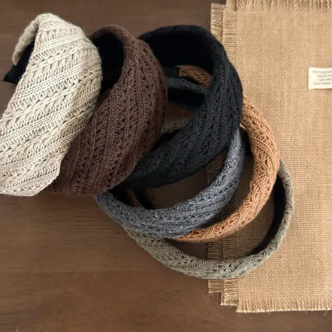 Women Knitted Wide Brim Headband Retro Solid Color Autumn Winter Thick Yarn Hair Band High Top Face Contouring Hair Accessories