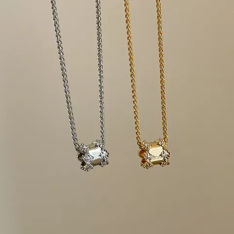 Lichte Luxe Retro Paleisstijl Taille Cilinder Hanger Halsketting Voor Vrouwen Legering Ingelegde Strass Parelmoer Tarweketting Mode Sieraden