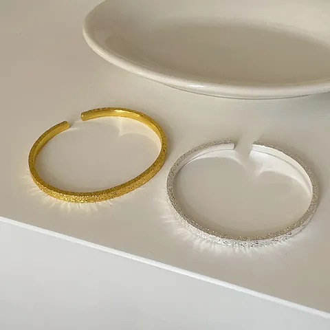 Minimalistischer Gehämmerter Offener Armreif Für Damen 925 Sterlingsilber Plattiert Strukturierter Manschettenarmreif Modeschmuck
