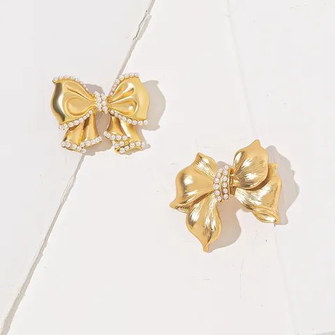 Broche Nœud Papillon en Alliage Élégante pour Femmes Broche Nœud Vintage Plaqué Or pour Costumes Pulls Accessoire de Bijoux de Mode