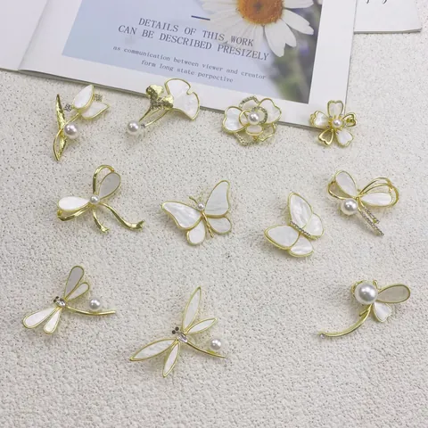 Eleganter Schmetterling Muschel Brosche Für Damen Personalisierte Legierung Künstliche Perle Strass Anstecknadel Mode Schmuck