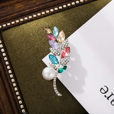 Eleganter Mehrfarbiger Kristall Blatt Brosche Für Damen Luxus Künstliche Perle Strass Anstecknadel Für Anzugjacke Kragen Zubehör Schmuck Geschenk