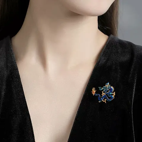 Broche de Dragón de Aleación de Estilo Chino Vintage Zodíaco Esmalte Alfiler de Solapa Chapado en Oro Animal Broche para Hombres Mujeres Traje Joyería
