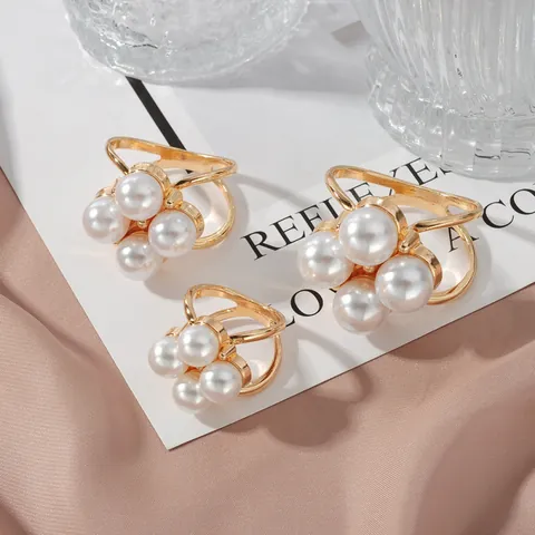 Mode Minimalistisch Hohl Legierung Schalschnalle Mit Künstlicher Perle Damen Süß Schalring Schnalle Für Seidenschal Zubehör