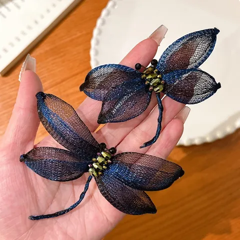 Elegante Libel Broche Koperdraad Geweven Spelden Met Strass Accenten Voor Vrouwen Luxe Insect Sieraden Voor Blazers Jassen Kostuum Accessoires