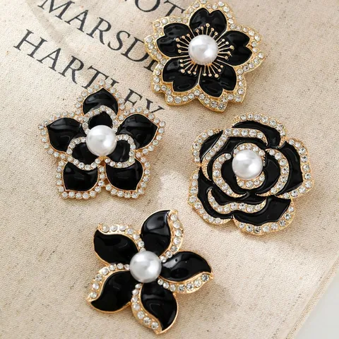 Vintage Emaille Kamelie Rose Brosche Für Damen Elegant Schleife Blatt Anstecknadel Strass Künstliche Perle Legierung Schmuck