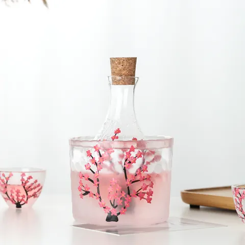 Japanischer Stil Kirschblütenmuster Mattglas Sake Kollektion Gehämmerte Textur Gläser Mit Sake Kanne Kühler Becher Für Home Party Geschenk
