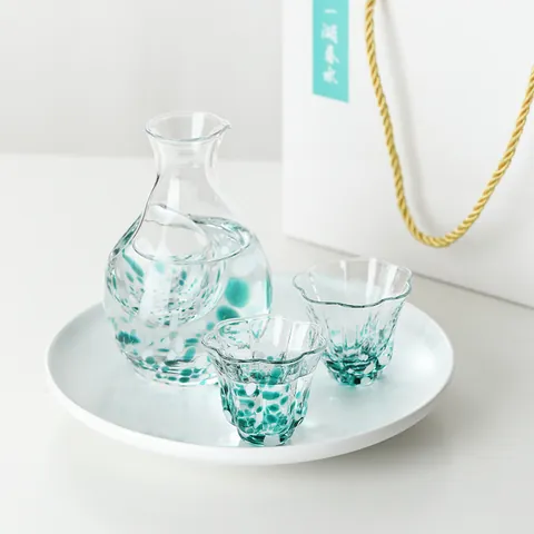 Handgefertigtes Japanisches Sake-Set Aus Kristallglas Konfetti 1 Krug 2 Becher Mit Geschenkbox Und Tasche Für Hochzeit Geburtstag