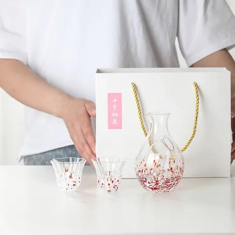 Handgefertigtes Japanisches Sake-Set Aus Kristallglas Konfetti 1 Krug 2 Becher Mit Geschenkbox Und Tasche Für Hochzeit Geburtstag