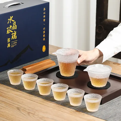 Set da Tè in Vetro Senza Piombo Resistente al Calore Stile Giapponese Motivo Martellato Bordo Dorato Gaiwan Justice Cup e Tazzine da Tè per Casa Ufficio Regalo
