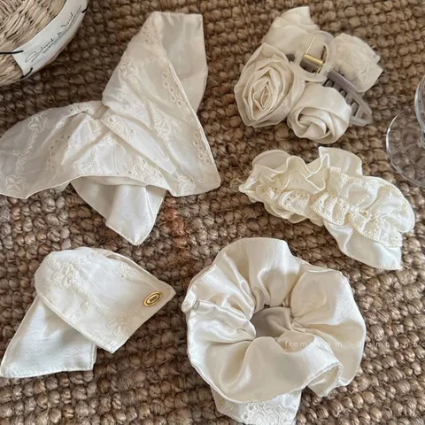 French Vintage Satin Lace Scrunchie Polka Dot Bow Hair Claw Banana Clip Cream Off White Elegant Hair Ties For Women