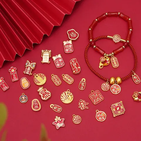 Chinesisches Neujahr Gold Kupfer Sand Gold Emaille Tropföl Anhänger Traditionelle Löwe Koi Fisch Glückszeichen DIY Schmuckzubehör Für Armband Halskette