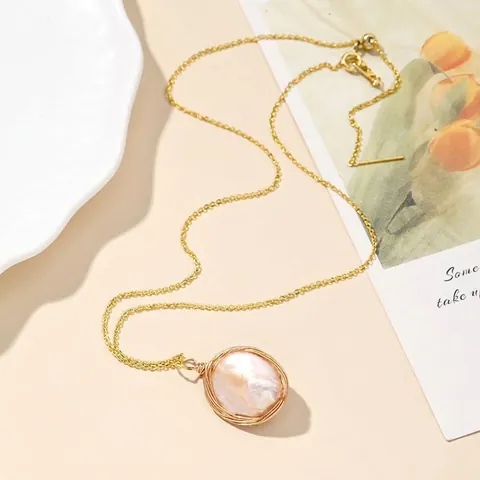Collana con Pendente di Perle Barocche Avvolte in Filo Metallico Regolabile Fatta a Mano in Lega di Pietre Semipreziose Gioielli Unisex