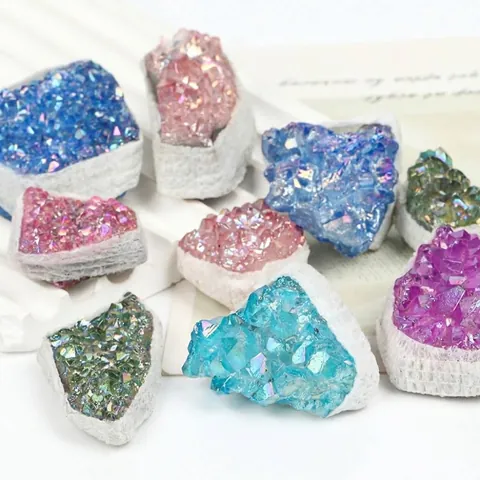 Scatola Regalo Cluster di Ametista Aura Colori Misti Pietre Energetiche in Cristallo Elettroplaccato Naturale per Decorazione Casa Ufficio