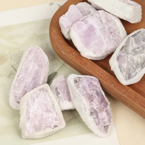 Natural Purple Kunzite Raw Stones Gift Box Healing Crystals Mineral Specimens For Aroma Diffuser Home Decor Meditation Ornament
