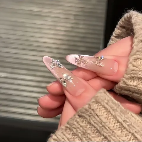 Nagelkunst Vlinder Zirconia Strass Materiaalpakket Glinsterende Waterdruppel Hartvorm Manicure Decoraties Voor DIY Vrouwen Sieraden