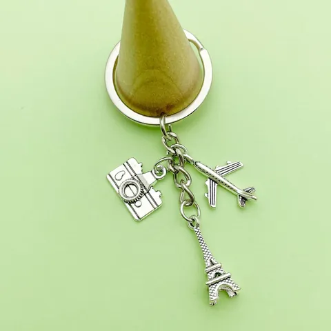 Reisthema Legering Sleutelhanger Vliegtuig Eiffeltoren Camera Kompas Wereldbol Hanger Zilveren Metalen Sleutelring Cadeau
