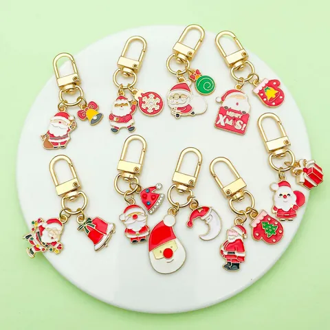 Weihnachten Cartoon Schlüsselanhänger Legierung Emaille Weihnachtsmann Baum Glocke Schneeflocke Anhänger Süß Xmas Tasche Hängende Dekoration Party Geschenk