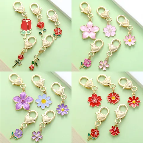 Colorful Enamel Flower Keychains Heart Shaped Clasp Rose Cherry Blossom Daisy Bag Charm Pendant Keychain For Women Girls Accessories Jewelry Gift