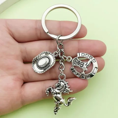 Vintage Antique Silver Alloy Western Cowboy Keychain Set Cowboy Hat Boot Horseshoe Horse Pendant Key Ring Bag Charm Accessory