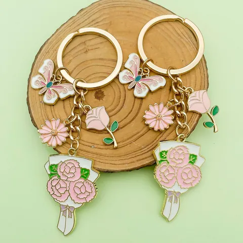 Mother's Day Alloy Enamel Keychain Pink Butterfly Rose Flower Mom Lettering Bag Hanging Accessory Gift Artificial Pearl Pendant
