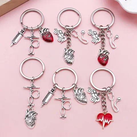 Medical Theme Creative Keychain Heart Stethoscope Syringe Nurse Hat Zinc Alloy Enamel Pendant Gift for Doctors Nurses
