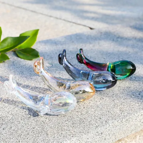 Adorno De Cristal De Ballena De Dibujos Animados Modernos Figurilla De Vidrio Iridiscente Claro Ámbar Gris Para Decoración Escritorio