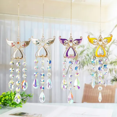 Attrape-Soleil en Cristal Ailes d'Ange Pendentif Prisme Cœur en Métal Ornement Suspendu Carillon à Vent en Perles Colorées Décoration Maison Jardin