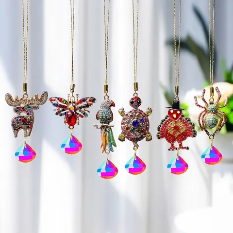 Pastoral Alloy Crystal Animal Hanging Decoration With Rhinestones Suncatcher Pendant For Christmas Halloween Garden Home Decor