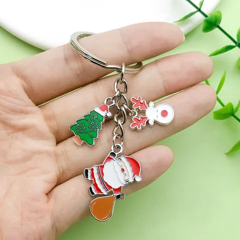 Cartoon Christmas Keychain Alloy Enamel Santa Claus Reindeer Christmas Tree Bag Pendant Metal Key Ring Festive Decoration Jewelry Xmas Gift For Women