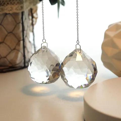 Atrapasol de Cristal Colgante Bola Facetada Prisma Adorno Colgante Ventana Creador de Arcoíris Jardín Boda Decoración Accesorio Iluminación
