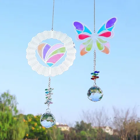 Weißer Kristall Schmetterling Herz Sonnenfänger Hängende Dekoration Süßigkeitenfarbene Prismenkugel Garten Deko Leichter Luxus Windspiel