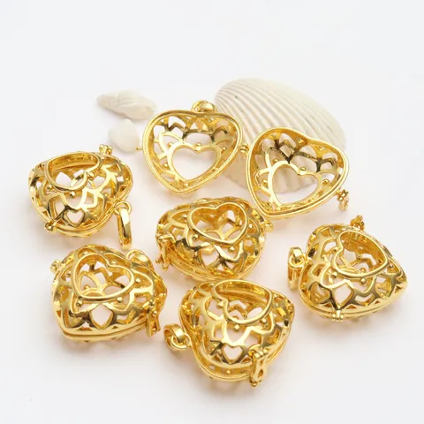 18K Gold Plated Copper Hollow Heart Wing Aromatherapy Pendant Essential Oil Locket For DIY Necklace Jewelry Making For Women