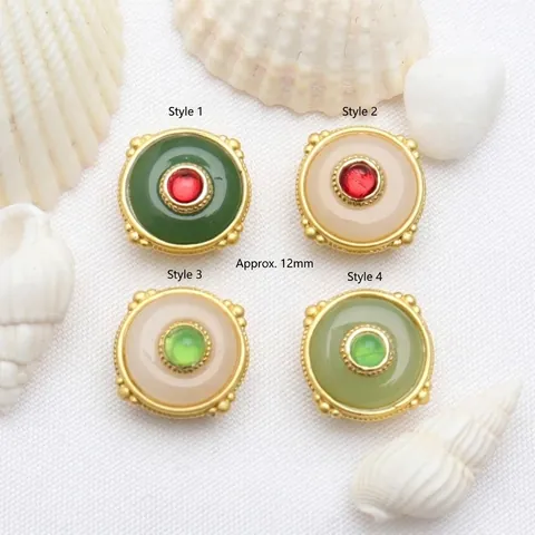 Ciondolo a Forma di Perline Distanziatrici in Rame Intarsiato con Giada Artificiale Rotonda per Accessori di Gioielli Fai-da-te Collana Bracciale