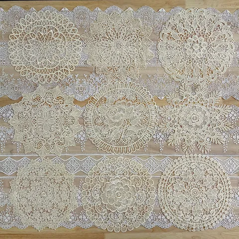 Vintage Beige Round Lace Embroidered Placemat Hollow Out Water Soluble Floral Coaster Simple Style Home Decorative Table Mat
