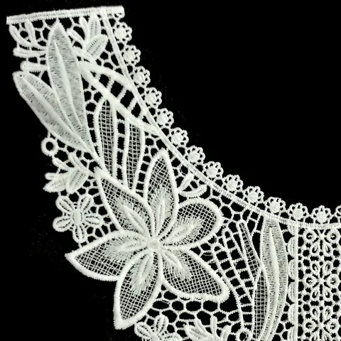 White Milk Silk Lace False Collar 3D Hollow Embroidery Water Soluble Floral Neckline Applique Decorative Clothing Accessories For Women