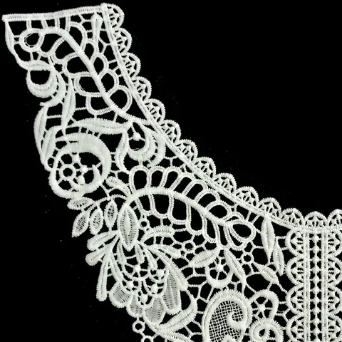 Women White Embroidered Lace Fake Collar Hollow Out Water Soluble Detachable Collar Floral Pattern Polyester Garment Accessories