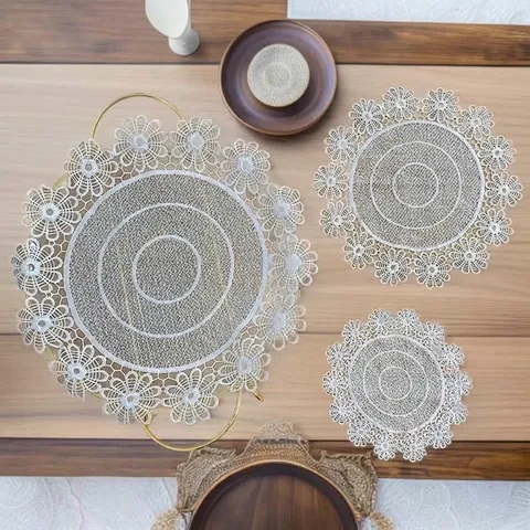 Vintage Round White Lace Embroidery Placemat Polyester Hollow Floral Crochet Coaster For Table Decoration Photography Props