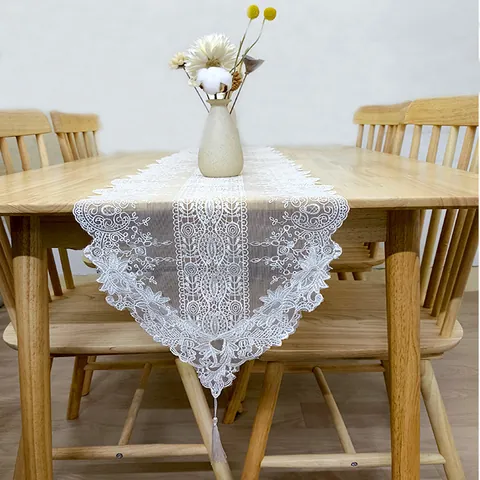 French Retro White Embroidered Lace Table Runner Hollow Out Floral Mesh Tassel Decorative Tablecloth For Dining Table