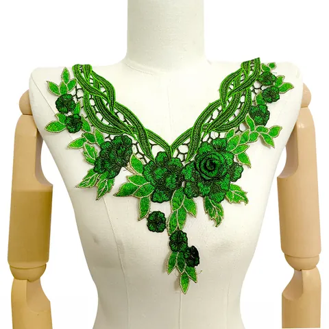 Polyester Schwere Stickerei Spitze Falscher Kragen Wasserlöslich Blumen Applikation DIY Ethno Rose Blume Patch Für Damen Bekleidung Dekor
