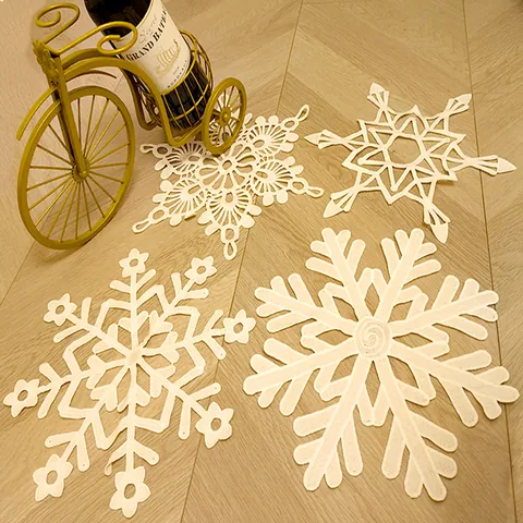 Weihnachten Schneeflocke Spitze Tischset Weiß Hohl Bestickt Untersetzer Festliche Heim Möbel Tuch Dekoration Matte