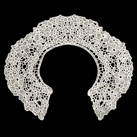 Women Elegant Milk Silk Embroidered Lace False Collar Floral Hollow Detachable Doll Collar Decorative White Clothing Accessory