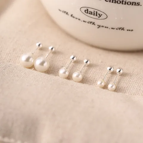925 Sterling Silver Artificial Pearl Stud Earrings For Women Minimalist Simple Niche Design Screw Back Gentle Sweet Temperament Jewelry