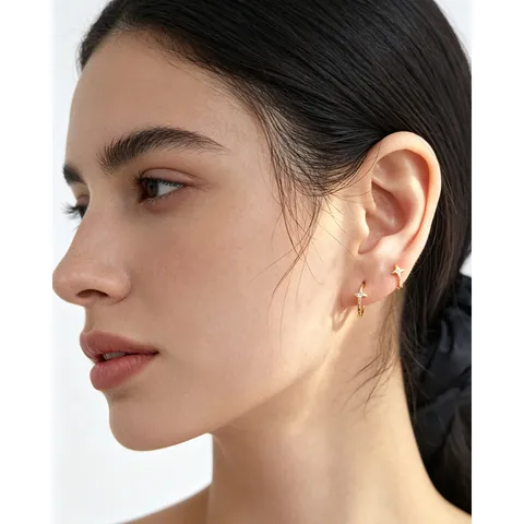 Pendientes de Aro Huggie de Estrella de Plata de Ley 925 con Diamantes de Imitación Joyería Delicada para Mujer
