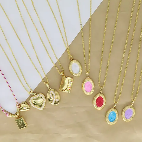Fashion Colorful Oil Drip Oval Heart Locket Pendant Necklace For Women Copper Gold Plated Enamel Photo Locket Clavicle Chain Jewelry