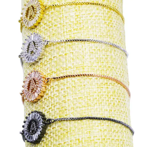 Europäisch Amerikanisches Alphabet Buchstabe Runder Anhänger Armband Mikro Pave Zirkonia Verstellbare Gold Vergoldete Kupfer Box Kette Schmuck Geschenk Damen