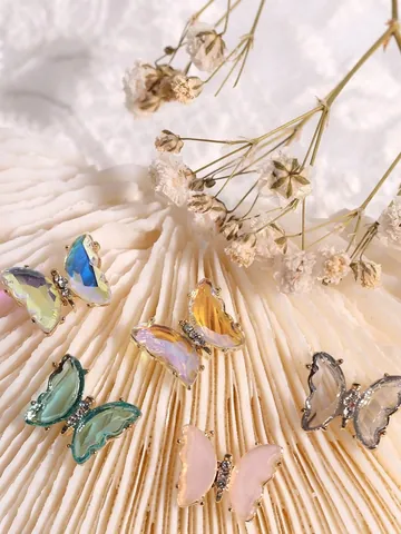 Crystal Rhinestone 3D Butterfly Nail Art Decoration Aurora Iridescent Shiny Manicure Accessories For Wedding Daily Women