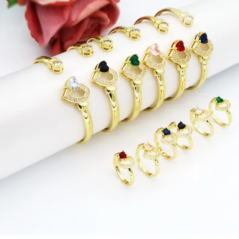 Mode Luxe Coloré Cœur Forme Ouvert Bracelet Ajustable Pierre Précieuse Bague Pour Femmes Cuivre Strass Cœur Bijoux