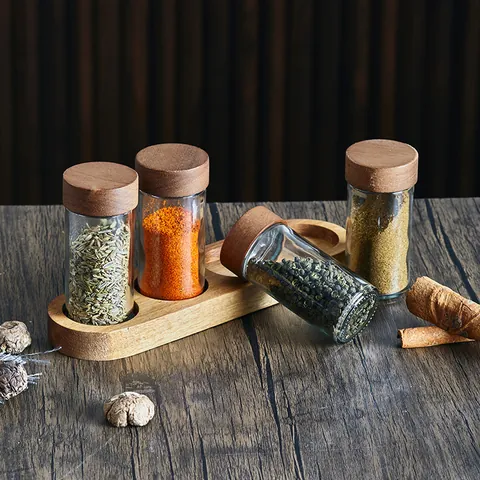 Japanese Style Round Glass Spice Jar Set With Acacia Wood Lid And Base 4-Piece Seasoning Bottle Kitchen Organizer Set